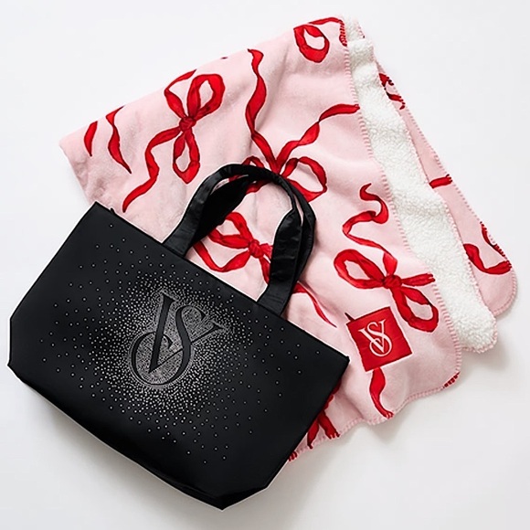 Victoria's Secret Handbags - 🆕 Victoria’s Secret | Shine Tote Bag & Cozy Blanket - Perfect Gift ✨